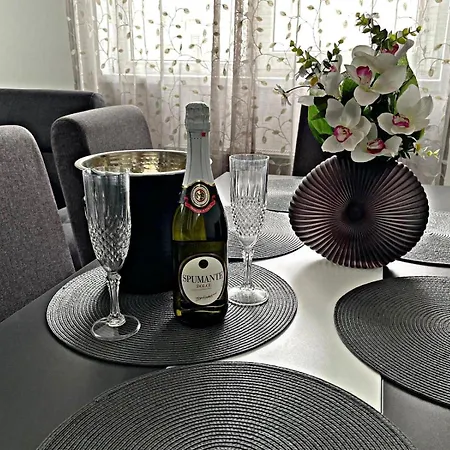 Daire Prestige Palace Bükreş