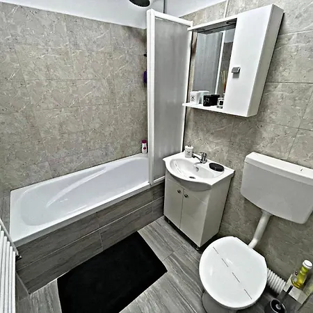 Prestige Palace Διαμέρισμα *